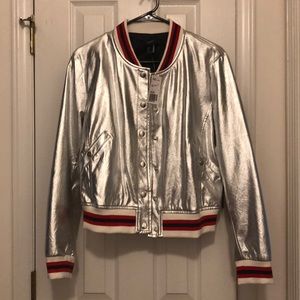 Silver embroidered jacket Forever 21